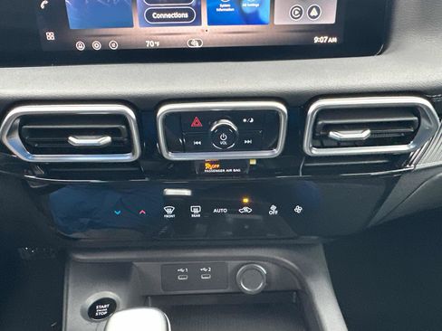 New 2026 Nissan Sentra SV w/ Floor Mat Package image 33