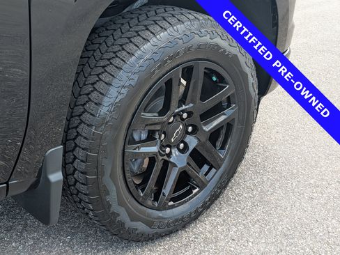 Used 2024 Chevrolet Silverado 1500 Custom w/ Turbomax Blackout Package AWD/4WD image 12