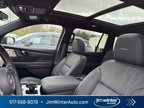 Used 2025 Buick Enclave Avenir w/ Super Cruise Package AWD/4WD image 11