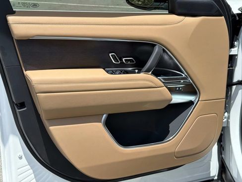 New 2026 Land Rover Range Rover SE AWD/4WD image 15