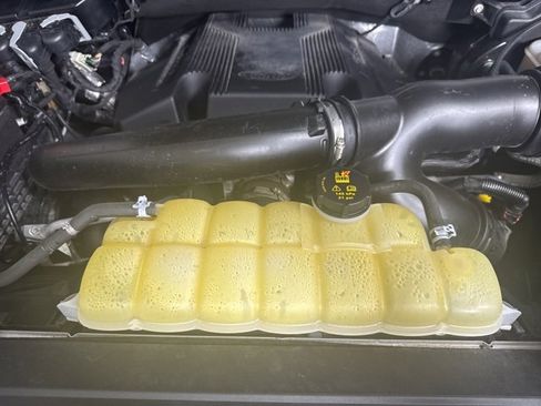 Certified 2020 Ford F150 Lariat w/ Equipment Group 501A Mid image 9