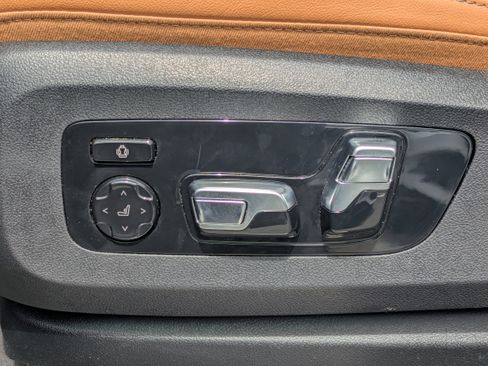Used 2026 BMW X6 xDrive40i AWD/4WD image 20