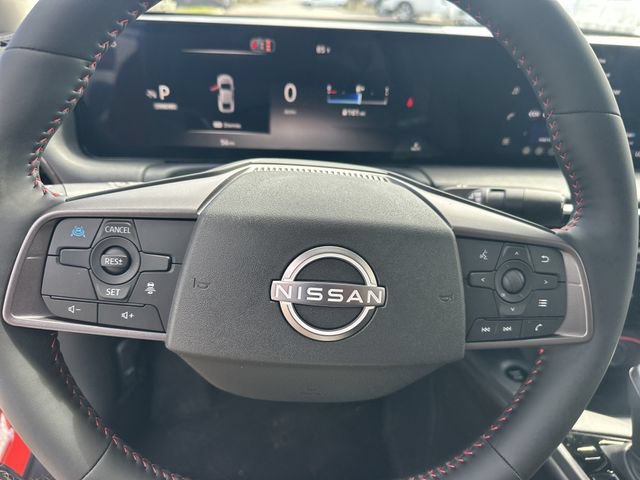 Used 2026 Nissan Sentra SR w/ SR Premium Package FWD image 18