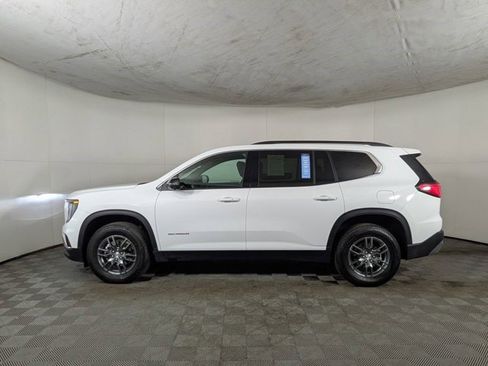 Certified 2025 GMC Acadia Elevation image 3