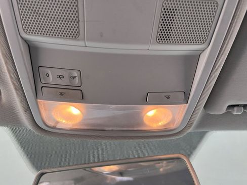 Used 2013 Volkswagen Passat 2.5 S image 22