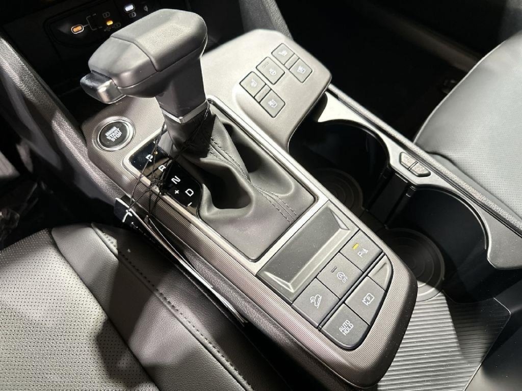 New 2026 Kia Sportage SX FWD image 22