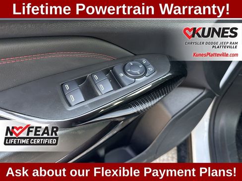Used 2024 Chevrolet Trax RS w/ Sunroof Package FWD image 19
