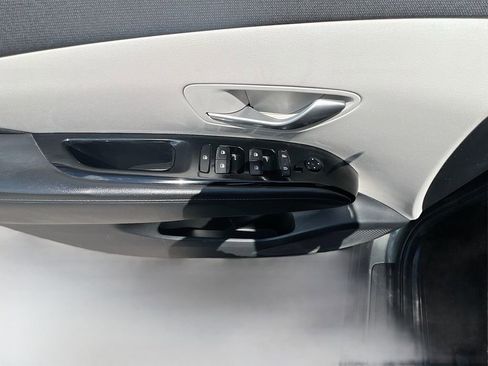 Used 2022 Hyundai Tucson SEL w/ Convenience Package FWD image 17