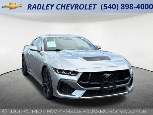 Used 2024 Ford Mustang GT Premium RWD image 19