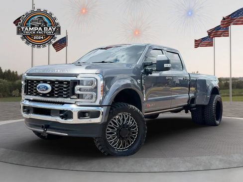 Used 2023 Ford F450 Lariat w/ Lariat Ultimate Package AWD/4WD image 4
