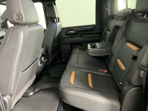 Used 2024 GMC Sierra 2500 AT4 w/ AT4 Premium Plus Package image 20