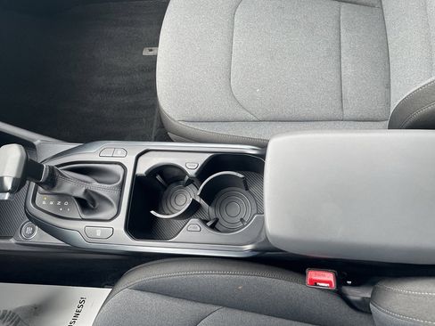 Used 2025 Kia K4 LXS image 18