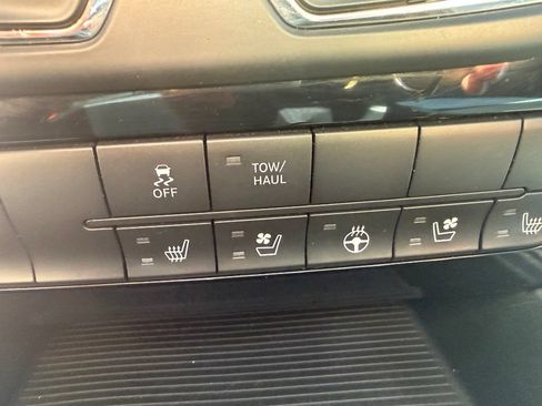 Used 2014 RAM 1500 Sport w/ Convenience Group AWD/4WD image 25