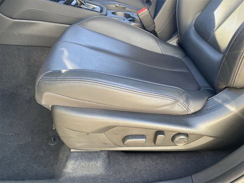 Used 2025 Subaru Forester Limited image 16