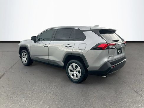 Used 2024 Toyota RAV4 LE FWD image 5