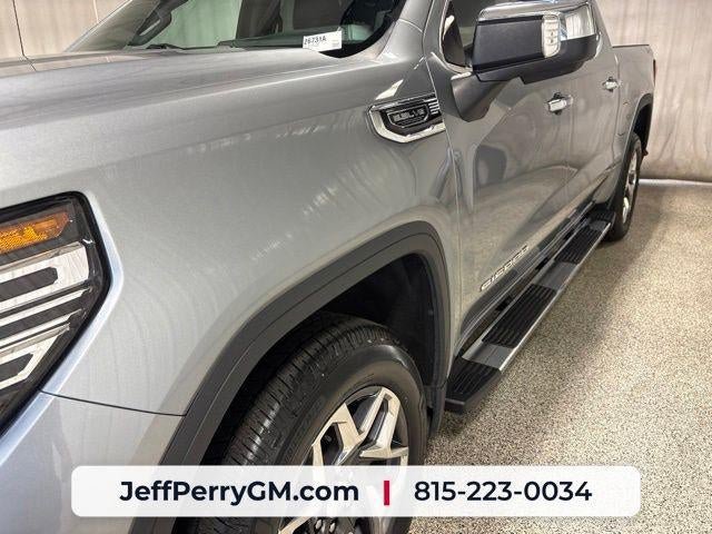 Used 2024 GMC Sierra 1500 SLT AWD/4WD image 11