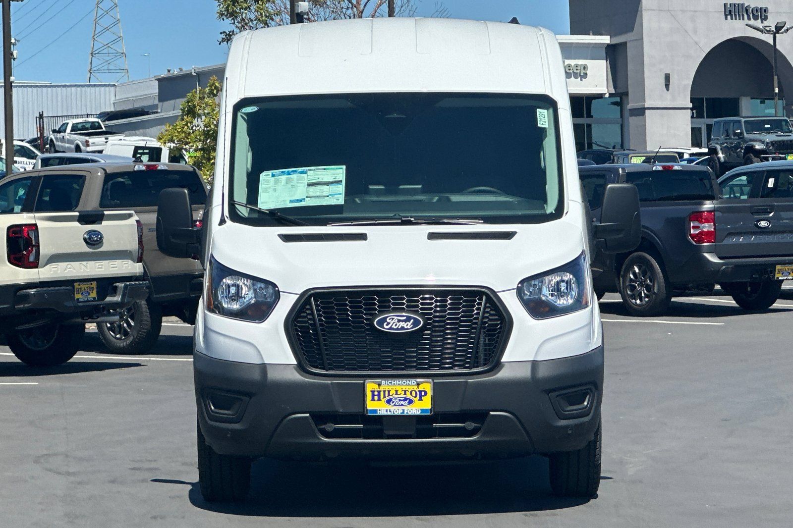 New 2026 Ford Transit 250 148 Medium Roof w/ Load Area Protection Package RWD image 9