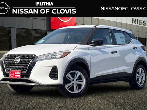 New 2025 Nissan Kicks Play S image 1