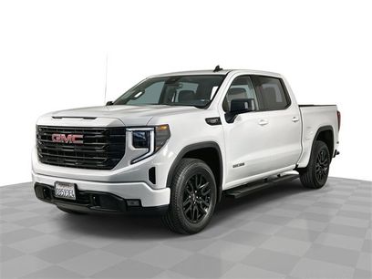 Used 2025 GMC Sierra 1500 Elevation