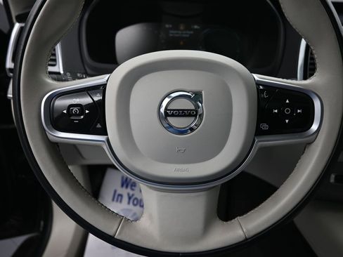 Used 2022 Volvo XC90 T8 Inscription w/ Lounge Package AWD/4WD image 13