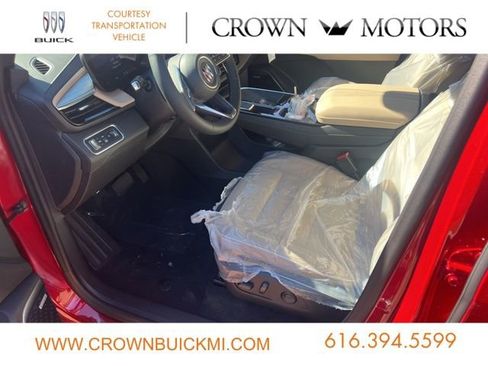 Used 2025 Buick Enclave Preferred w/ LPO, Floor Liner Package image 16