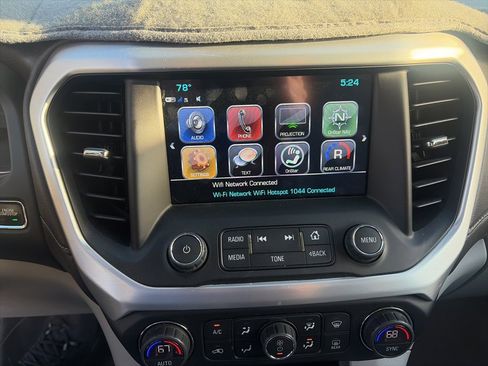 Used 2019 GMC Acadia SLT image 11