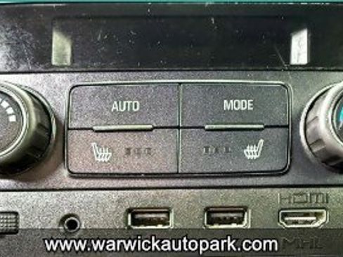 Used 2019 GMC Yukon XL Denali w/ Open Road Package image 26