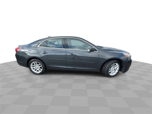 Certified 2015 Chevrolet Malibu LT w/ Power Convenience Package image 9