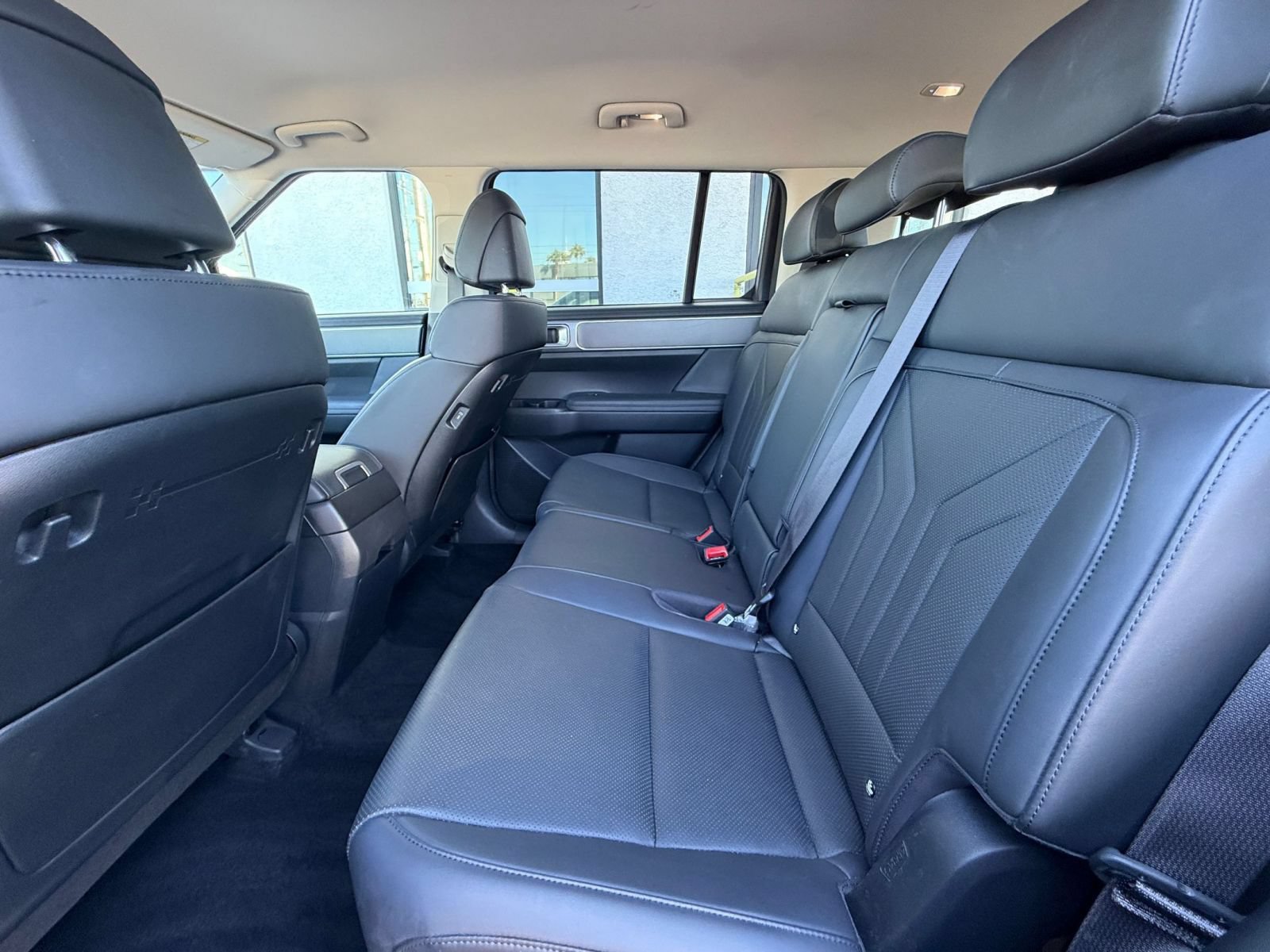 Used 2026 Hyundai Santa Fe SEL FWD image 26
