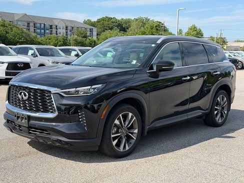 Certified 2023 INFINITI QX60 Luxe w/ Cargo Package AWD/4WD image 3