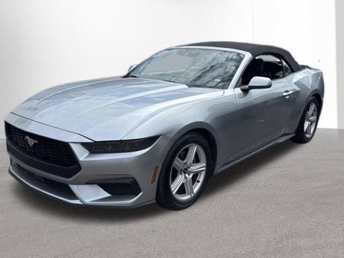 Used 2026 Ford Mustang Premium RWD image 1