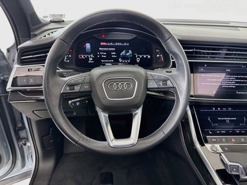 Used 2025 Audi Q7 3.0T Premium Plus AWD/4WD image 12