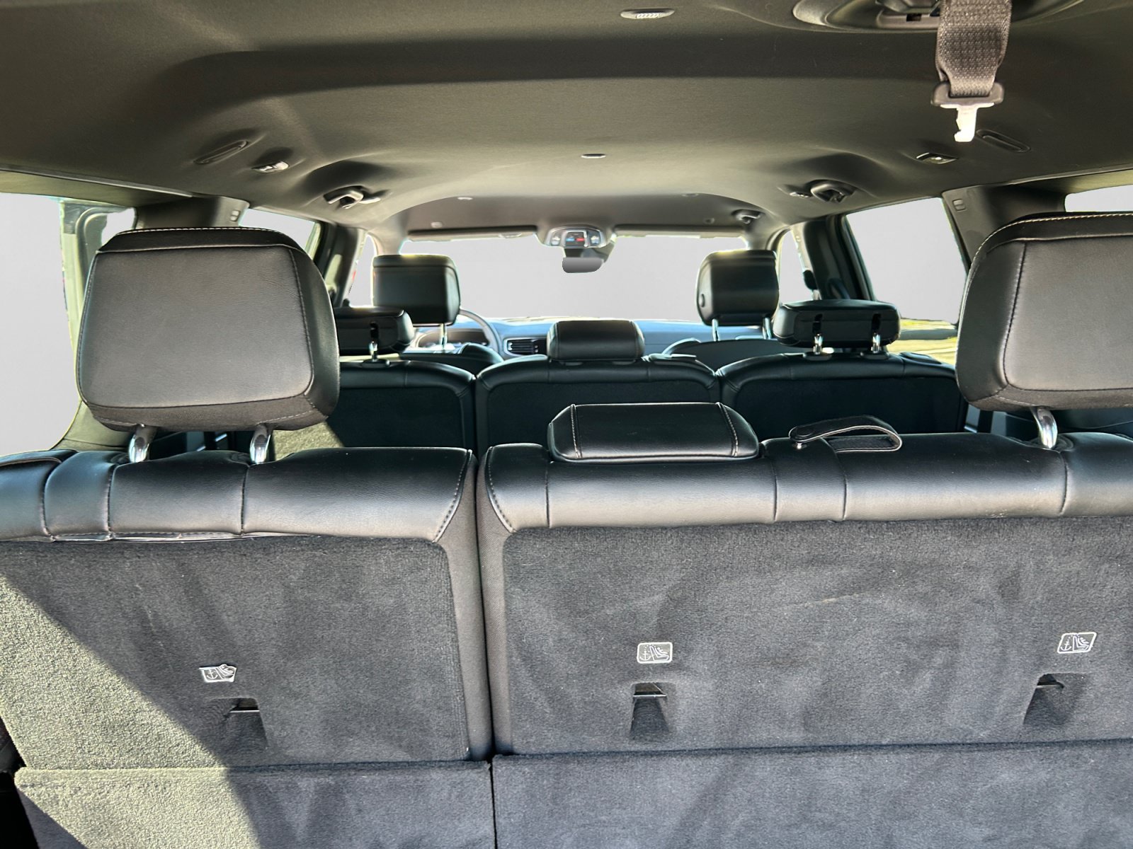 Used 2024 Jeep Wagoneer L Series II w/ Flexible Seating Group RWD image 24