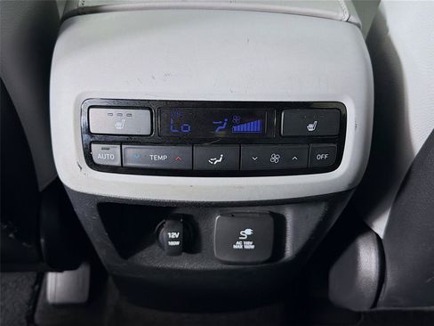 Used 2021 Hyundai Palisade SEL w/ Premium Package AWD/4WD image 29