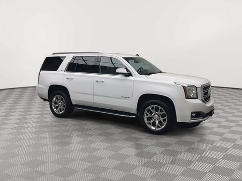 Used 2015 GMC Yukon SLT w/ Open Road Package AWD/4WD image 45