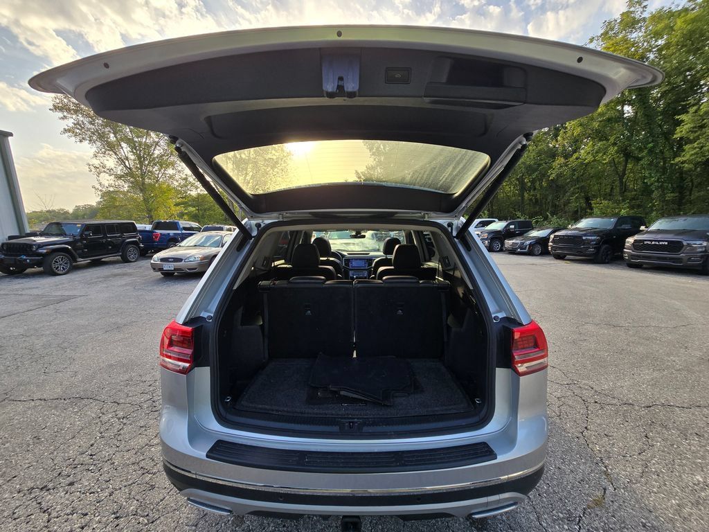 Used 2019 Volkswagen Atlas SEL Premium AWD/4WD image 25