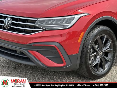 Used 2024 Volkswagen Tiguan SE AWD/4WD image 7