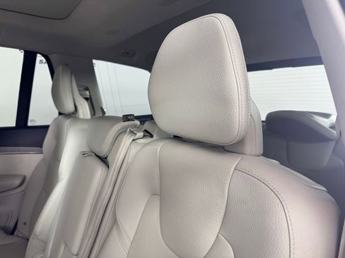 Used 2023 Volvo XC90 B6 Plus w/ Protection Package Premier image 20