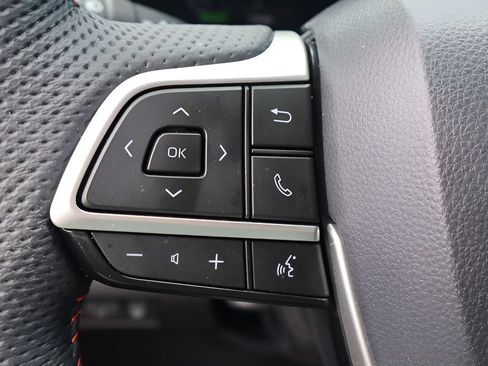 Certified 2025 Toyota Sienna XSE w/ XSE Plus Package AWD/4WD image 23