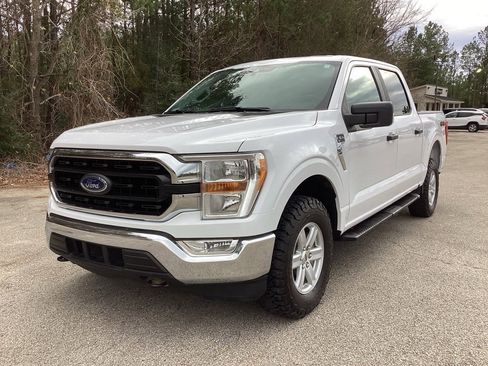 Used 2021 Ford F150 XLT w/ Trailer Tow Package image 3