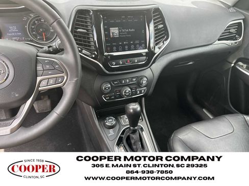Used 2021 Jeep Cherokee Limited image 26