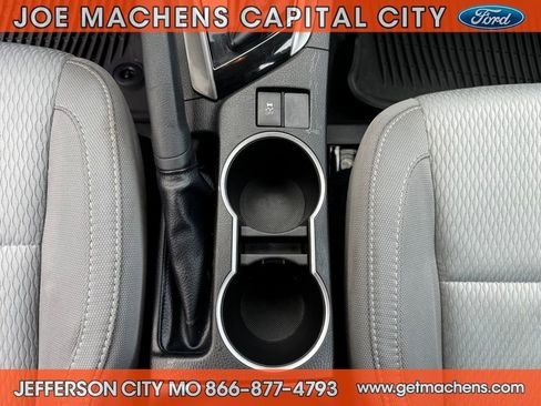 Used 2016 Toyota Corolla LE image 15