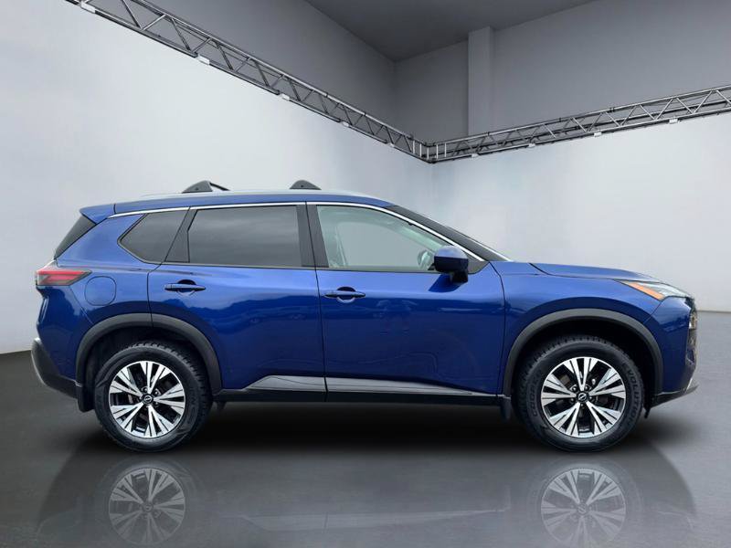 Used 2023 Nissan Rogue SV w/ SV Premium B Package AWD/4WD image 3