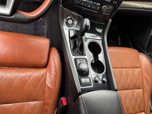 Used 2020 Nissan Maxima Platinum w/ Reserve Package image 23