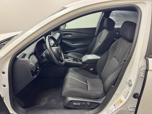 Used 2024 Honda Accord Sport image 14