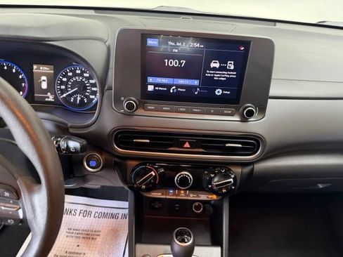 Used 2022 Hyundai Kona SEL AWD/4WD image 28