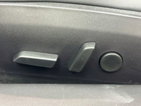 Used 2019 Tesla Model 3 Long Range AWD/4WD image 17