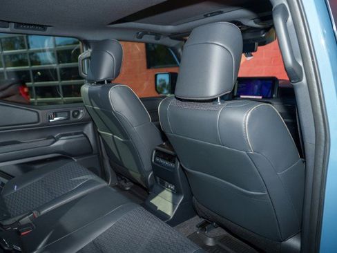 Used 2024 Toyota Land Cruiser image 19