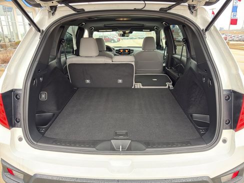 Used 2023 Honda Passport EX-L image 17