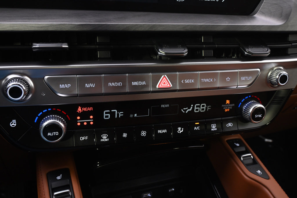 Used 2025 Kia Telluride EX X-Line AWD/4WD image 32